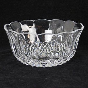 Royal Crystal Rock (RCR) Puccini Opera 7" Bowl Clear Criss Cross & Vertical Cut